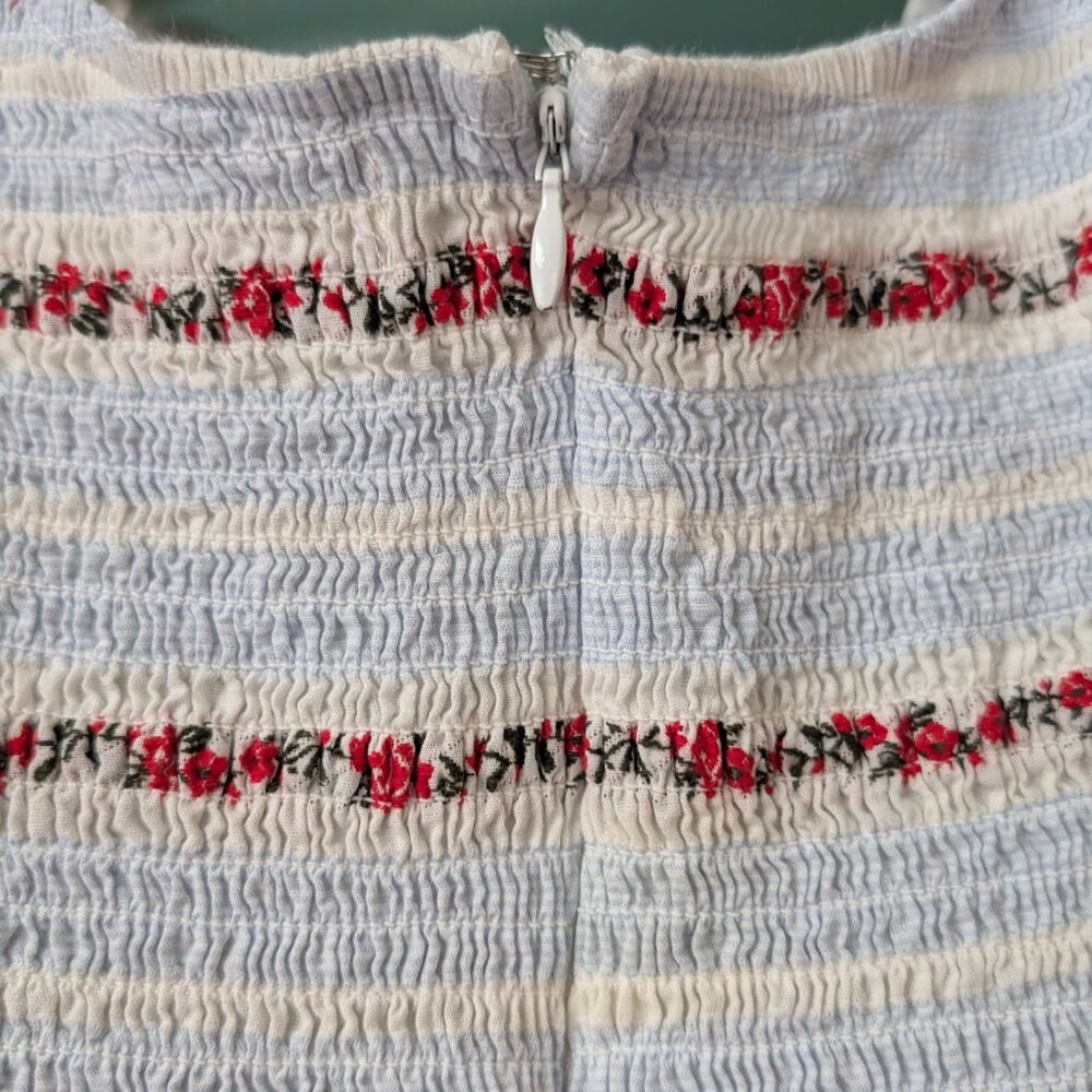 Ivy City Co - Beatrice Dress in Floral Stripe  - M Perfect For Easter! - Picture 7 of 9